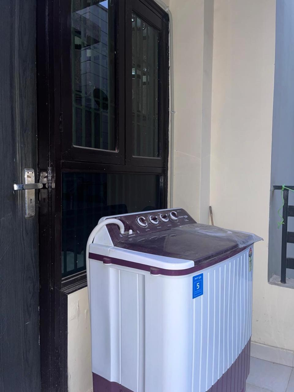 Kashi Anadam Bnb Varanasi Exterior foto