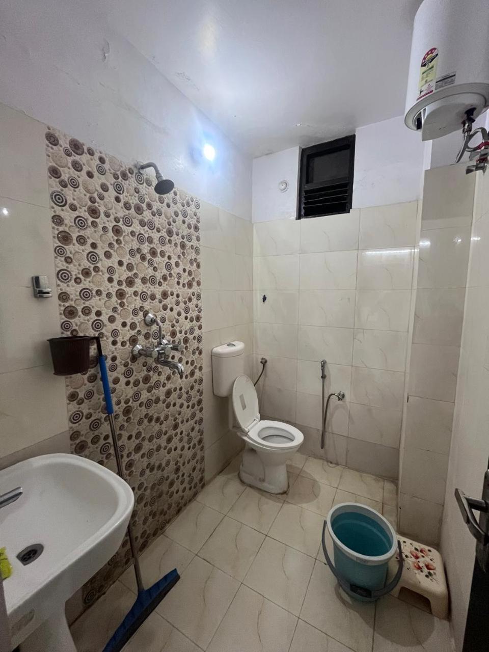 Kashi Anadam Bnb Varanasi Exterior foto