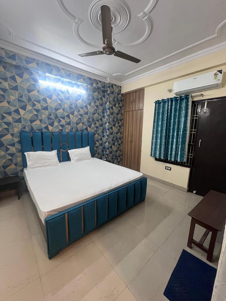 Kashi Anadam Bnb Varanasi Exterior foto